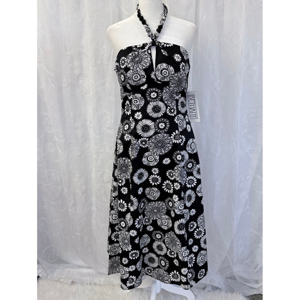 Bethany Halter Midi Dress Black White Floral Mandala Keyhole Cotton NWT Size 8